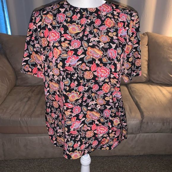 Christie & Jill Tops - Christie & Jill Short Sleeve Shirt Relaxed Small